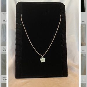 Blue flower pendant necklace